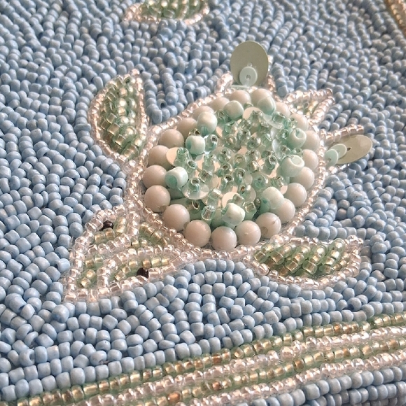 Viral Beaded Sea Turtle Design Shoulder bag. NWT. Absolutely gorgeous!! - Picture 12 of 13
